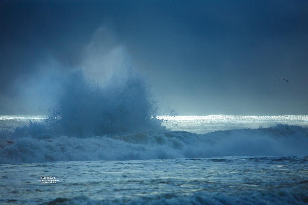 Extremely large and powerful waves today on Nauset light beach. Dapixara photography https://dapixara.com