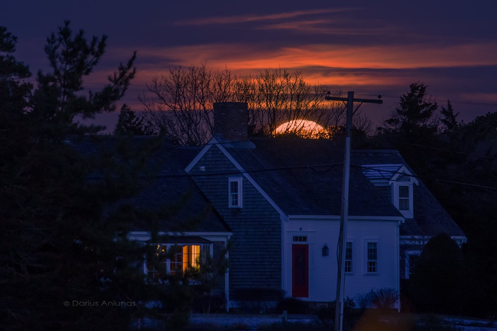 Today is the last Full Moon of the decade.  Full Moon, Eastham, Cape Cod. © @dariusaniunas